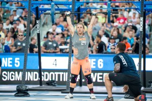 CrossFit Games 2015 Australia Kara Webb Heavy DT